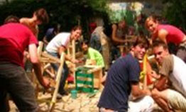 Students volunteering in indigenous communities. Pictures taken by Guillard in 2008.